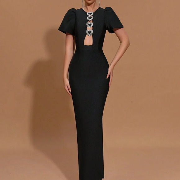 Dresses & Skirts - Black Sexy Women's Hollow-Out Bubble Sleeve Metallic Heart Bandage Long Dress